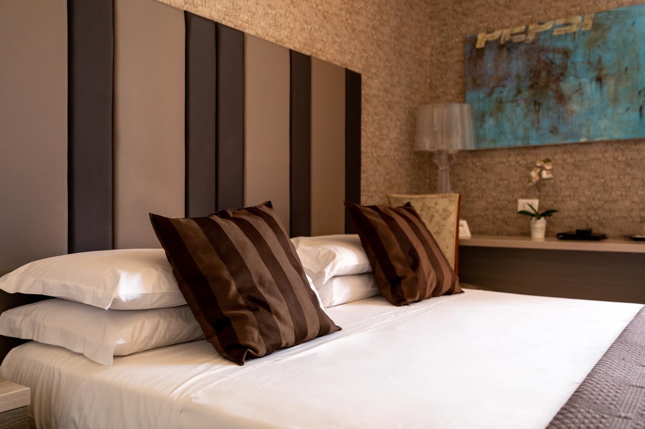 Blue Inn Luxury Suites Roma Exterior foto